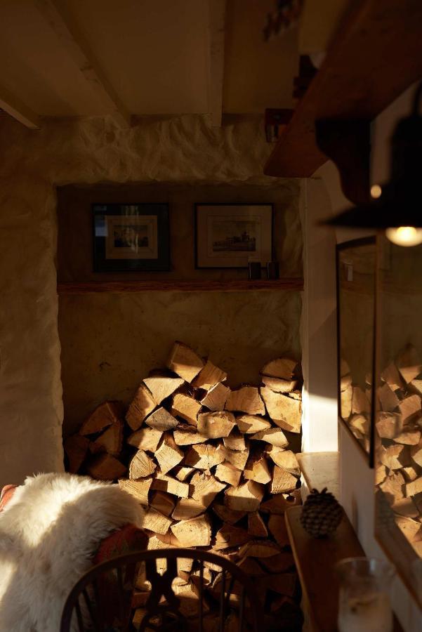 The Dog & Gun Inn Netheravon Extérieur photo