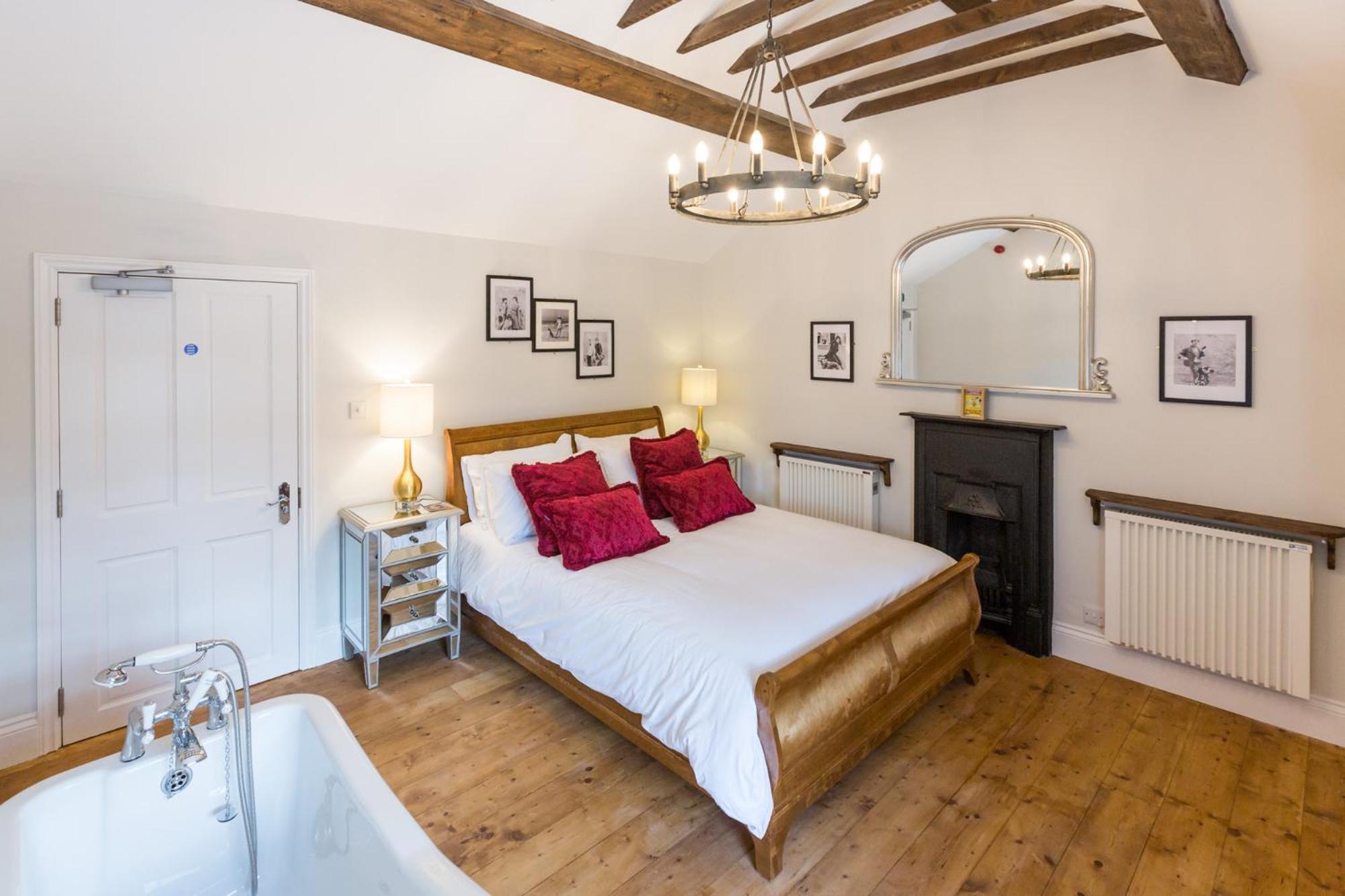 The Dog & Gun Inn Netheravon Chambre photo